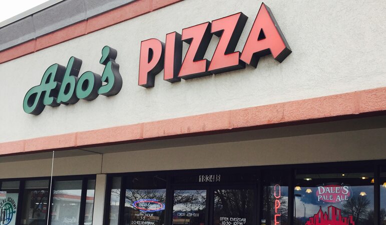 Abo's Pizza Longmont on Main Street