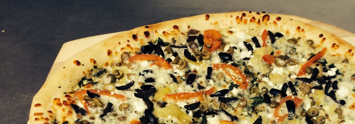 Abo's veggie combo pizza — fresh vegetables, 100% skim mozzarella