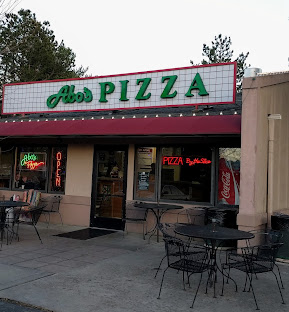 Abo's Pizza Niwot storefront